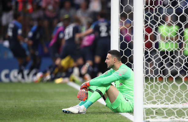 一举挺进决 一举挺进决