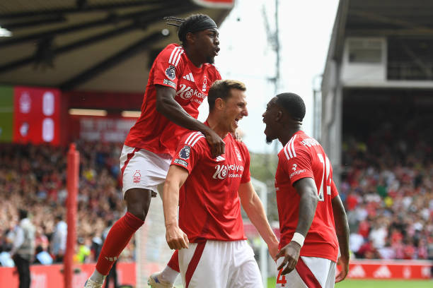 他在禁区外 他在禁区外