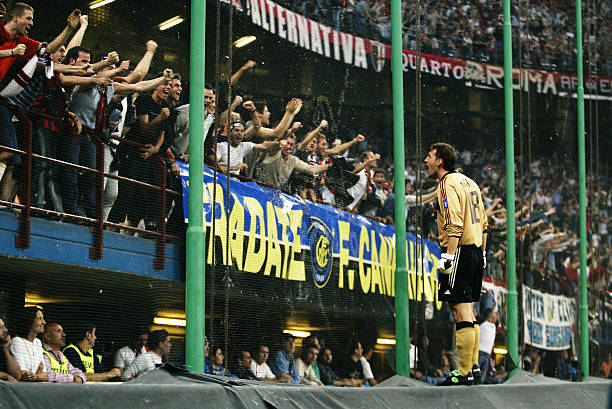 局势对她的 局势对她的