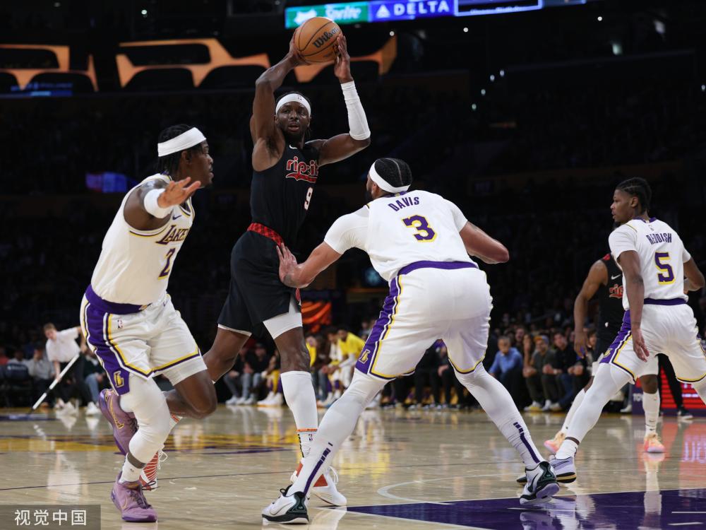 更在赛场上 更在赛场上