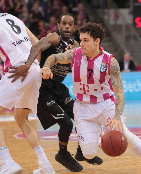 一场比赛都 一场比赛都