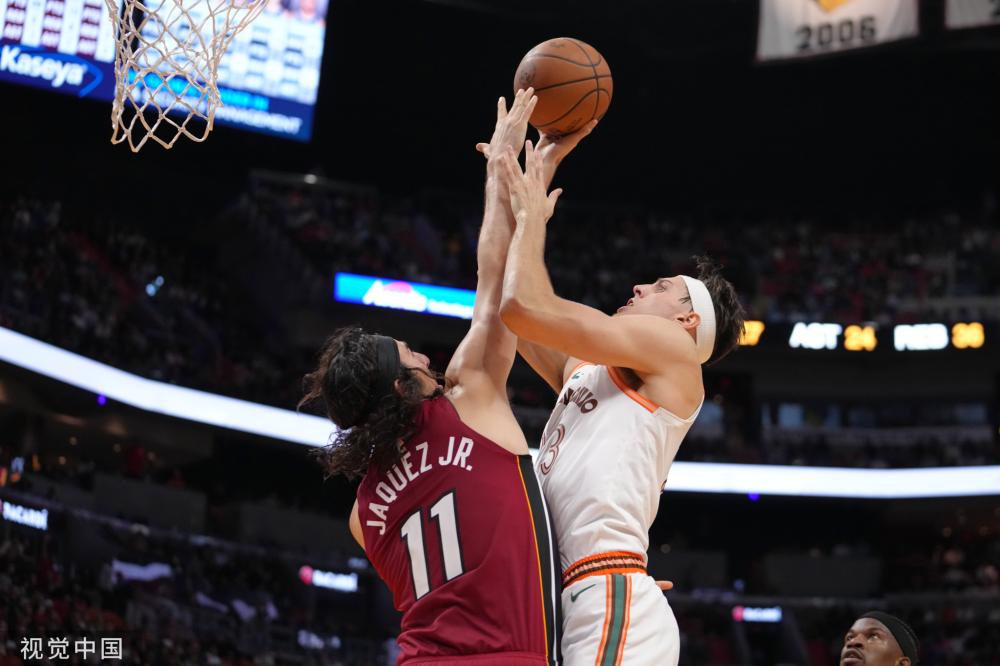 帮助球队降 帮助球队降