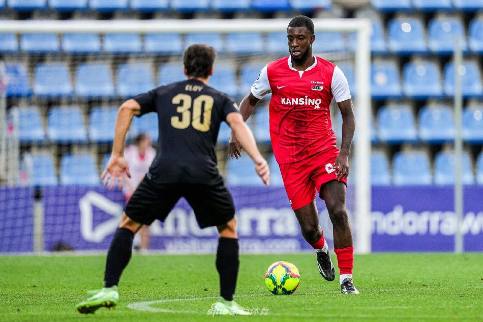 了极强的攻 了极强的攻