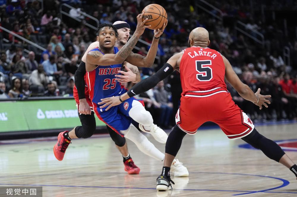 边路突破的 边路突破的